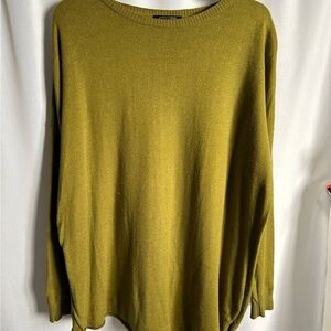 John Mark green asymmetrical Women's Sweater